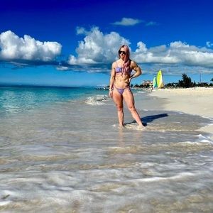 Meet your Posher, Samantha